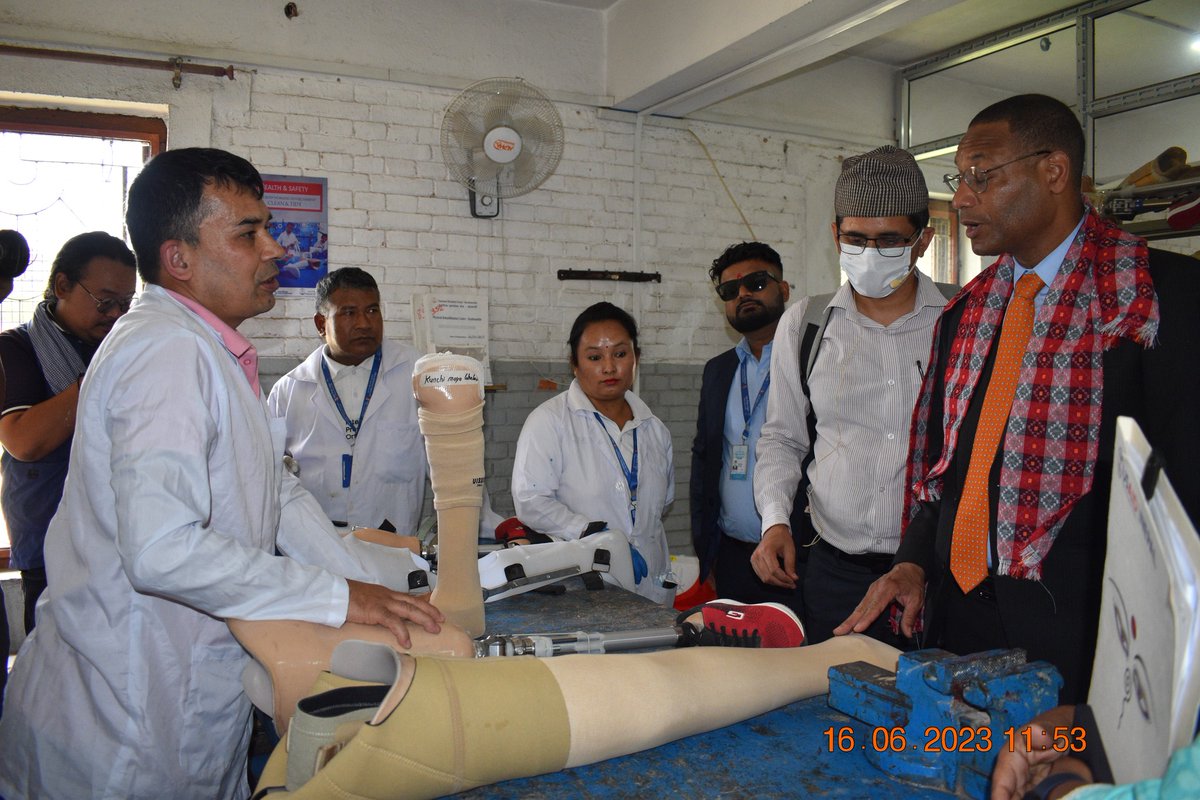 An exciting opportunity for @HI_federation in #Nepal today! Mr. Clinton D. White the Counselor at @USAID visited #NationalDisabledFund, a partner organization of @HI_INNESKA: an opportunity to showcase the physical rehabilitation service provided with support of @USAIDNepal.