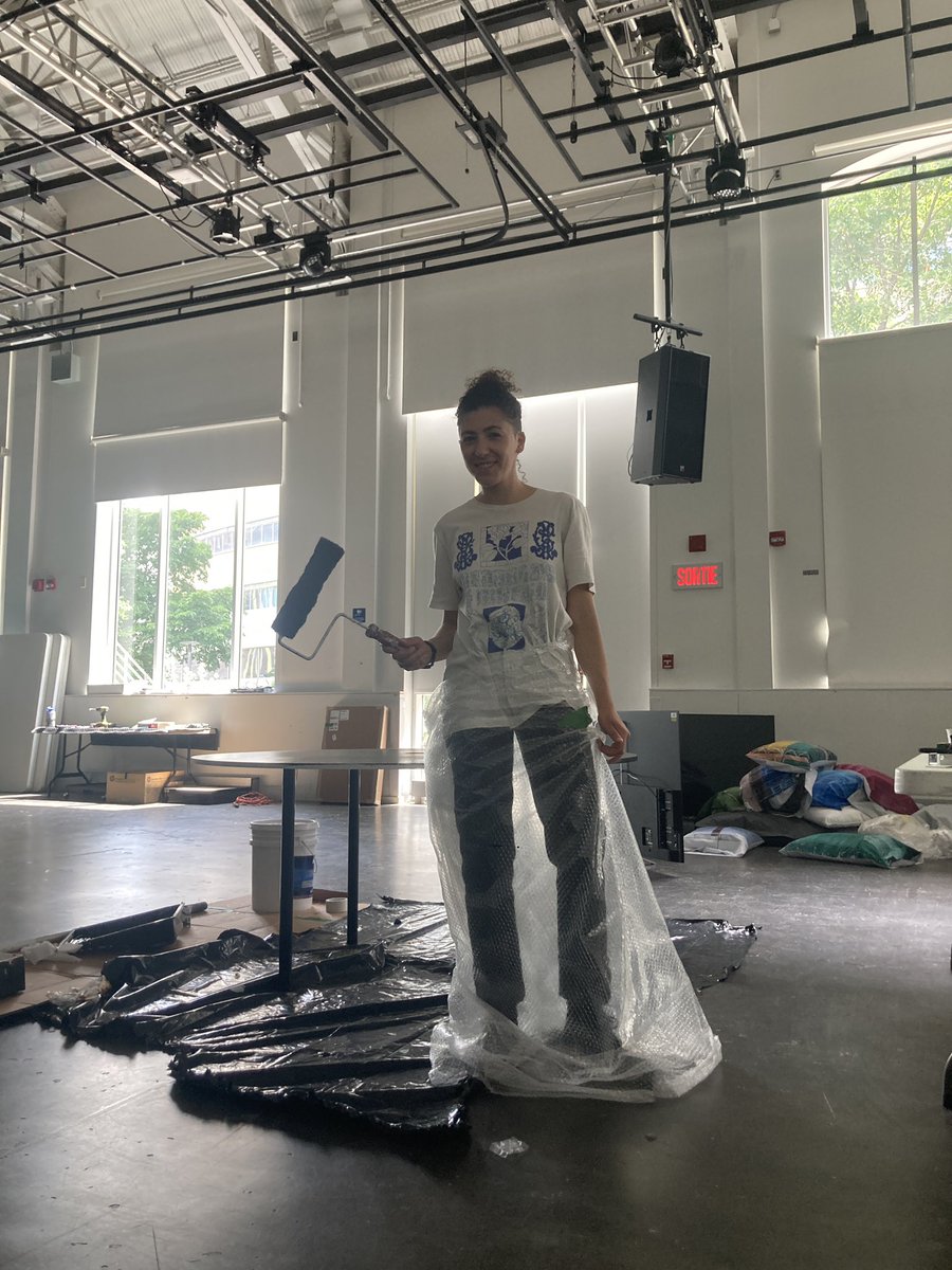 Soc_of_sleep's tweet photo. behind the scenes of #InSomnolence set up at Agora @cdsuqam
#NFRF #MTLMOMENTS #artmtl #SociabilityofSleep https://t.co/iQiF2NcS7f
