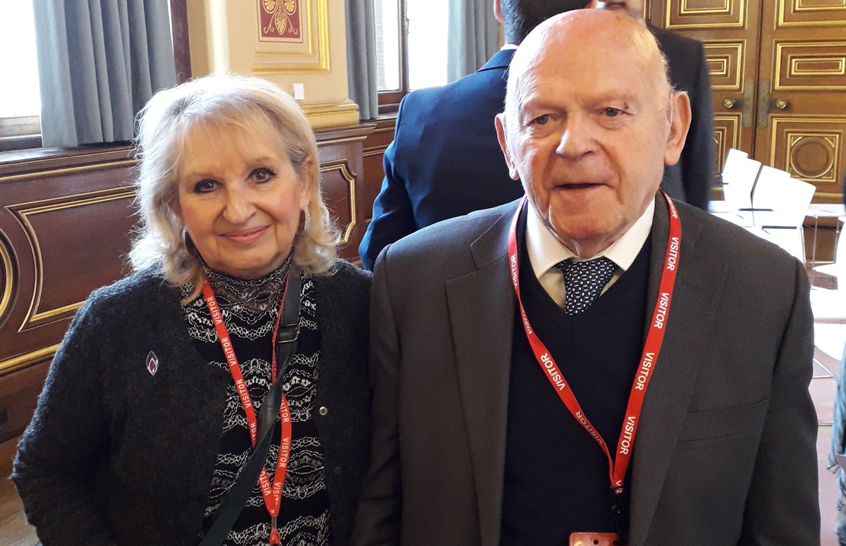 Woken up in California to sad news of Sir Ben Helfgott's passing.
I worked with Ben for many yrs. For all those who knew, or knew of, him, his loss is truly momentous. Tonight I will speak at a Shabbat service in California and will of course speak about this unforgettable man.