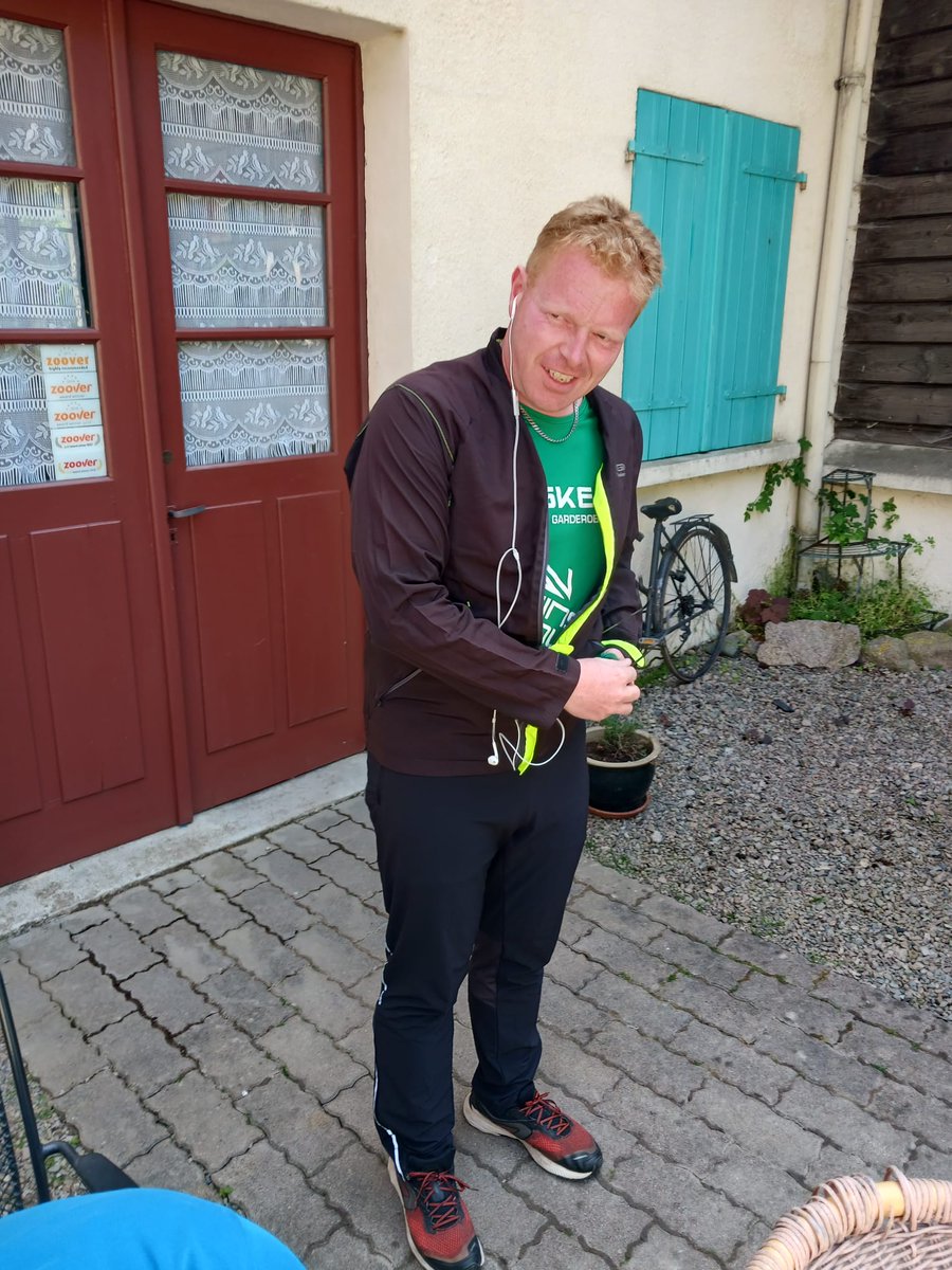 WCWergea's tweet image. Alles en iedereen is weer veilig thuisgekomen, we hebben veel plezier gehad en sluiten deze week af met een diner bij Duhoux. Wij willen de begeleiding bedanken voor al hun zorgen de afgelopen dagen.