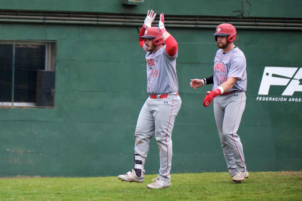baseballcanada's tweet photo. The moose is loose! 🇨🇦🦌

@JProcyshen17 smashes a 2-run 💣 to tie it all up in the sixth 

⬇️7️⃣

Canada 🇨🇦 4-4 🇵🇦 Panama https://t.co/15jX8L5aCu