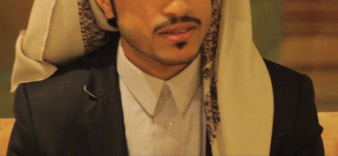 majed_design1's tweet photo. "ولن ننساك إنا قد بُلينا
بفقدك يا أعز الناس فينا
وإنك في القلوب تظلُ حيًا
وتبكيك المحاجر ما حيينا"
#ماجد_عواد_الرويلي https://t.co/MvVBy0szgl