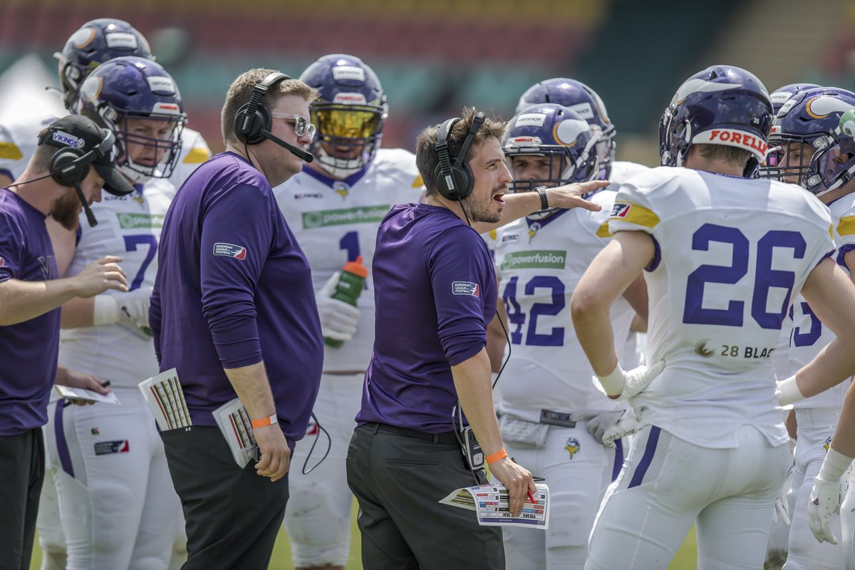 24 Hours Until We Kick Off Our 2023 Home Opener. 🔥
Are You Ready, #Vienna? 

🎟️ Link in bio #PRGatVIK 
#PurpleReign #ViennaVikings 
@HJirgal | @ELF_Official