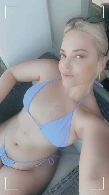 OnlyFans https://t.co/u3IOstn0SM https://t.co/t4GxQBPgpj