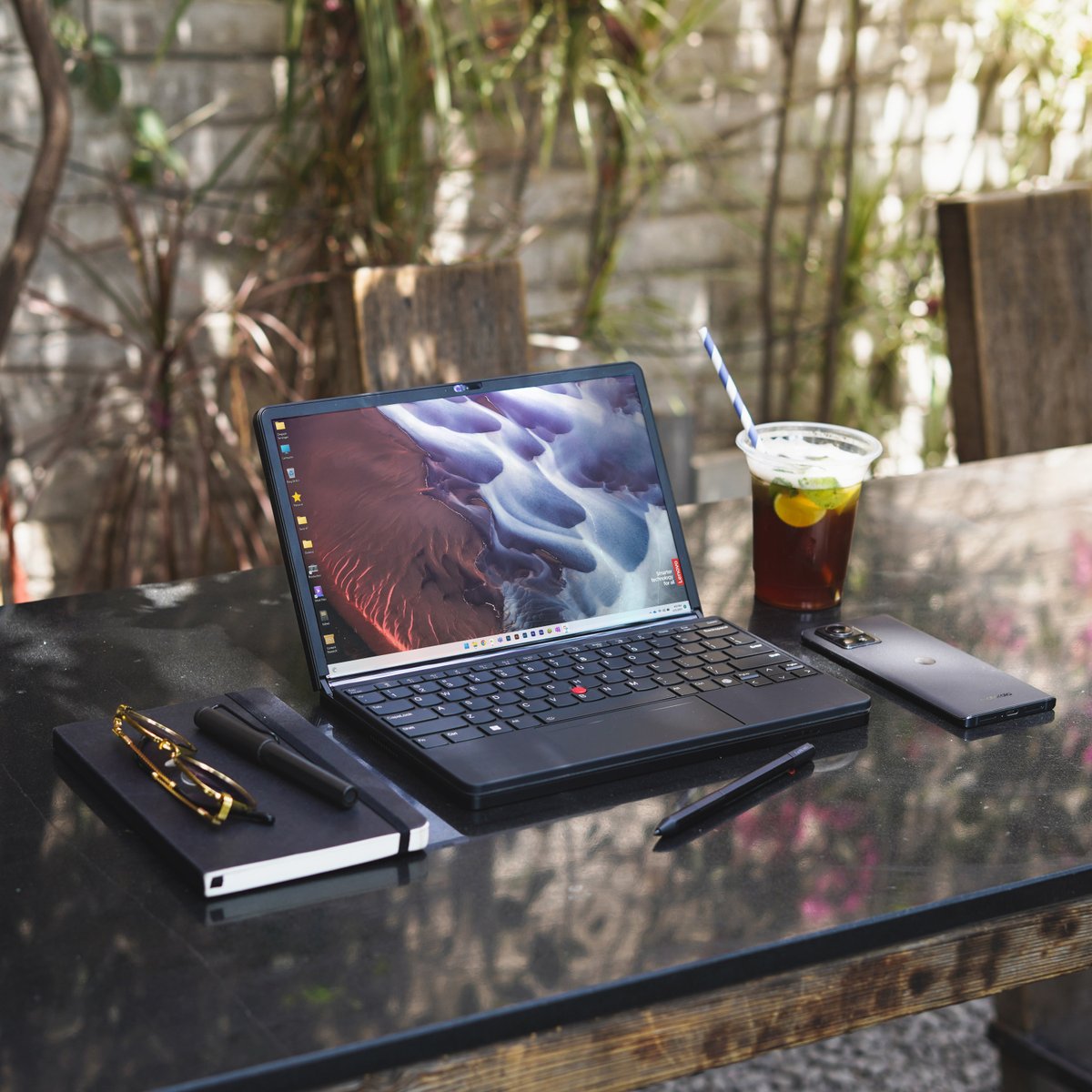 Downloading chill vibes from a different kind of cloud... ☁

We hope our #LenovoChannelPartners have had a great week! 👏