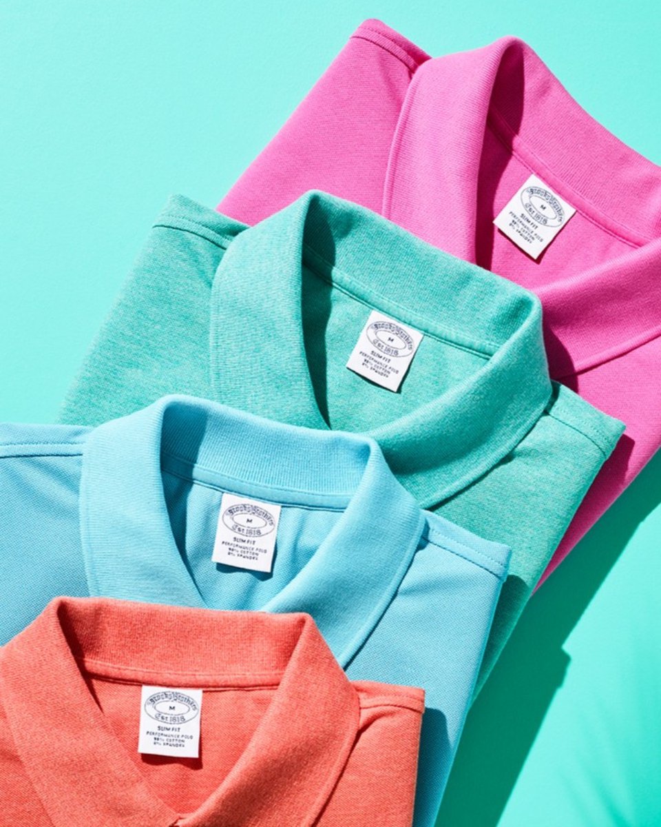 OUTLET COLLECTION tweet media