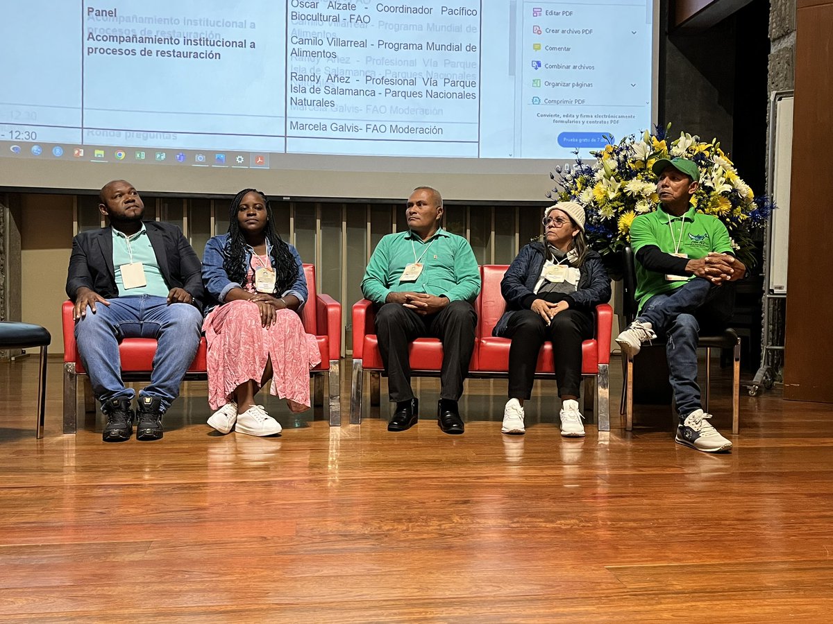 FAO_Colombia's tweet photo. Damos inicio al taller ➡️ ‘Restauración ecológica de manglar con enfoque comunitario en paisajes marino costeros’ en el marco del Congreso de #RestauracionEcologica2023 conversando sobre las experiencias de las comunidades de las zonas Caribe y Pacífico Colombiano

Ver hilo 👇🏼 https://t.co/XVwpSLt177