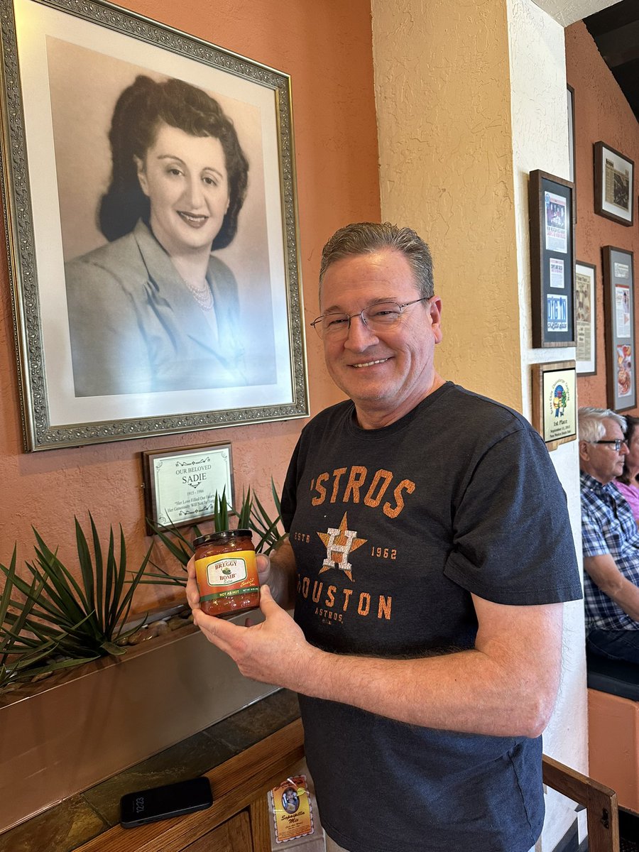 Visited the Breggy Bomb home on the drive from San Francisco to Houston <a href="/ABREG_1/">Alex Bregman</a> <a href="/breggybomb/">Guadalupe Vasquez</a>