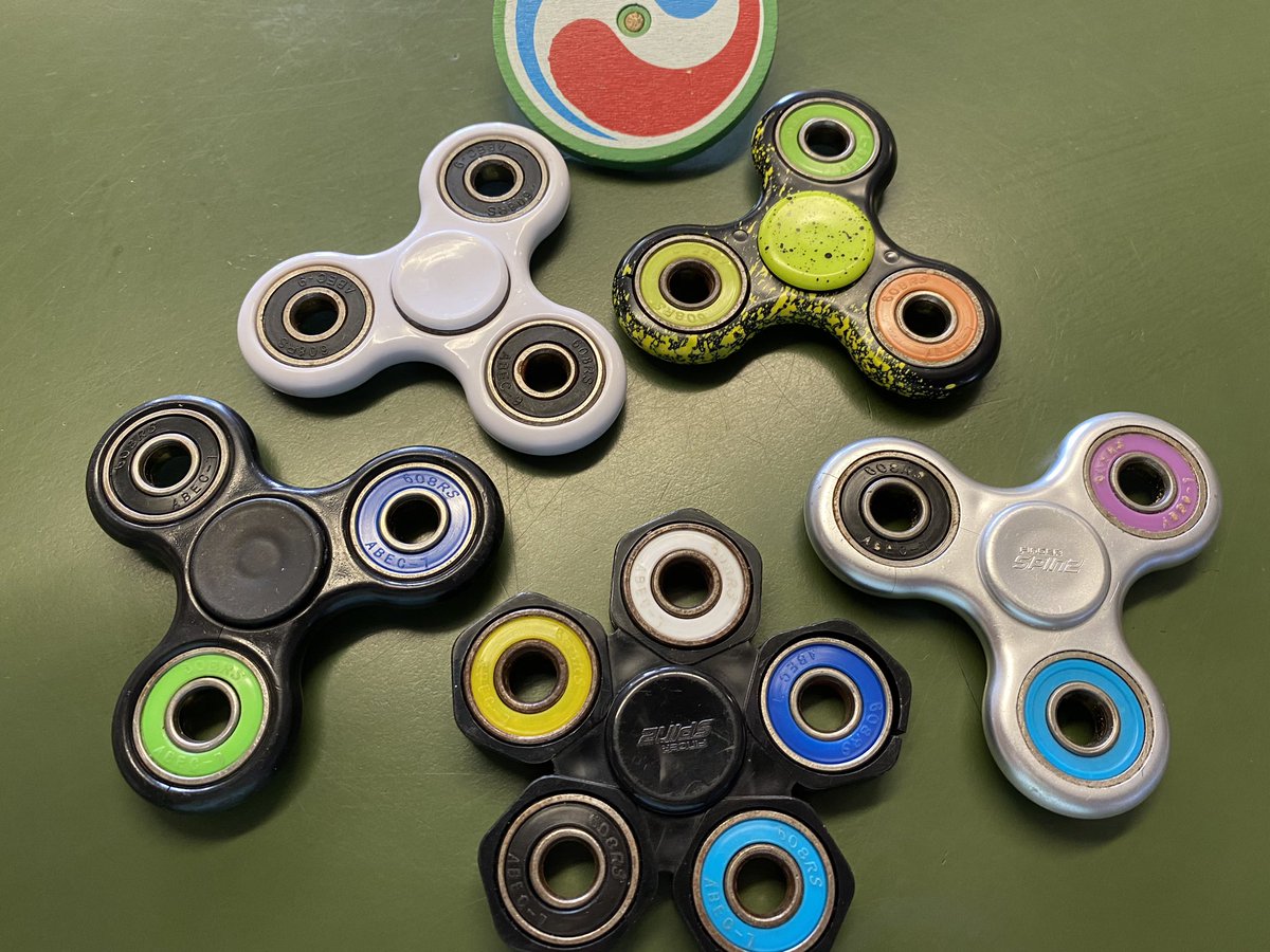 Good week of teaching ending with outside learning for my classes doing consolidation questions.
Yesterday my Advanced Highers enjoyed calculating the angular velocity of these fidget spinners - keep a thing for several years and it becomes useful again.
#PedagooFriday