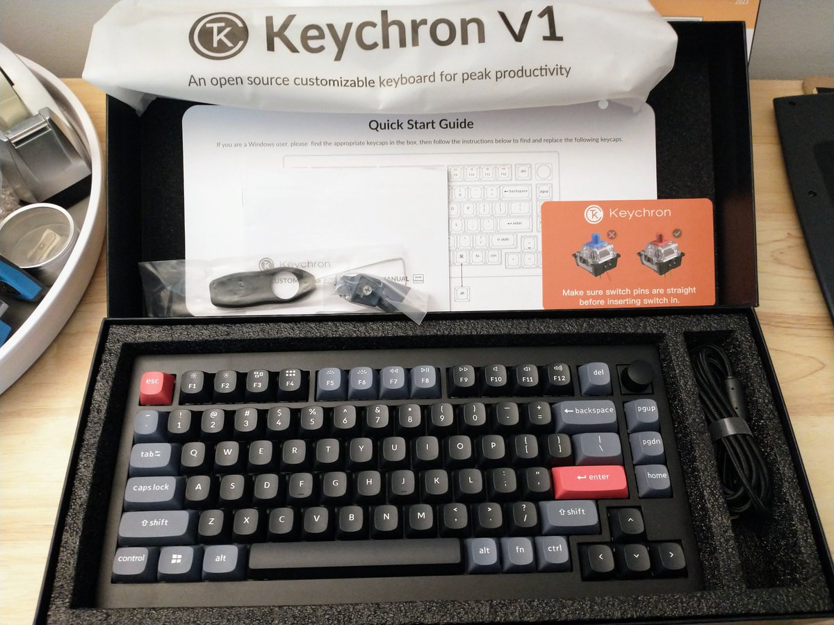 chrisorcutt's tweet photo. The profoundly improved workstation with the remarkable #Keychron V1 keyboard. Once I passed the 1.5 million-word mark on my magnum opus, I needed the best keyboard I could get to make it to the finish line. https://t.co/MFC8ZSIXSQ