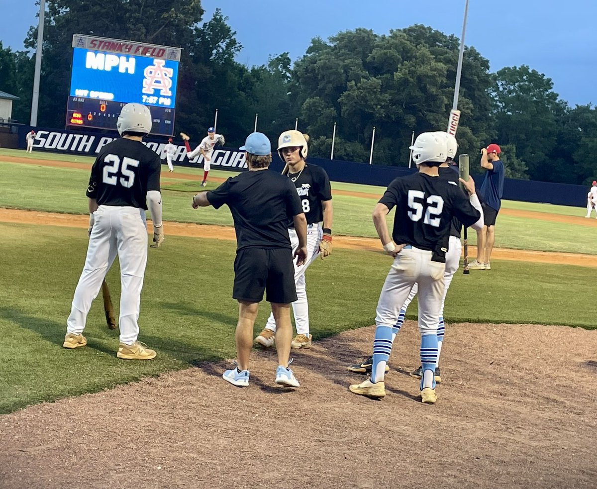 Great team win last night in game 1 of the South Alabama tournament. Went 1-3 with an RBI. Rainout today, game 2 will be tomorrow at 11. @addyscott_ @caseyjack_8 @TrippCarter21 @CSA_Training @2D_sports @SouthAlabamaBSB