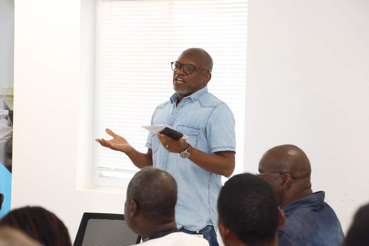 mrcunitgambia's tweet image. Exciting seminar today at the MRCG with @DrDanielNgamije, new @WHO Global Malaria Director, discussing the current #Malaria situation and vaccine updates globally. He shared insights on progress, challenges, and renewed hope for eradicating this deadly disease 🦟🛑