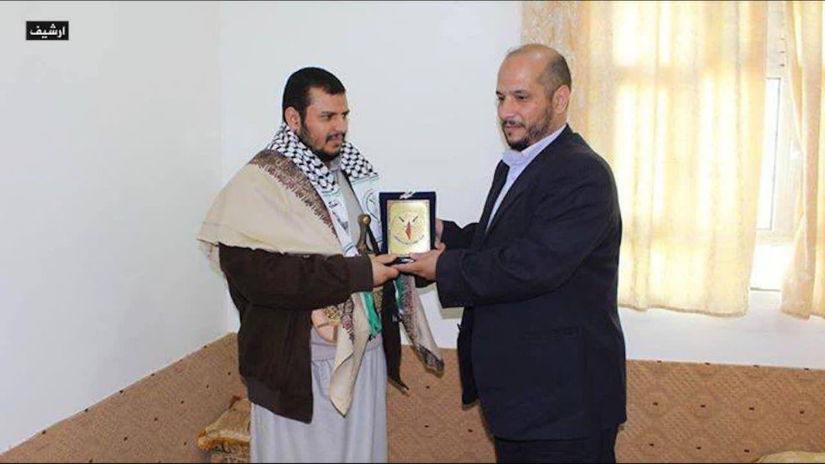 أكد السيد عبدالملك بدر الدين الحوثي خلال لقائه ممثل حركة الجهاد الإسلامي في اليمن "أحمد بركة" بأن الشعب اليمني مستعد لتقديم أنواع الدعم والمساندة للشعب الفلسطيني وحركات المقاومة الفلسطينية.