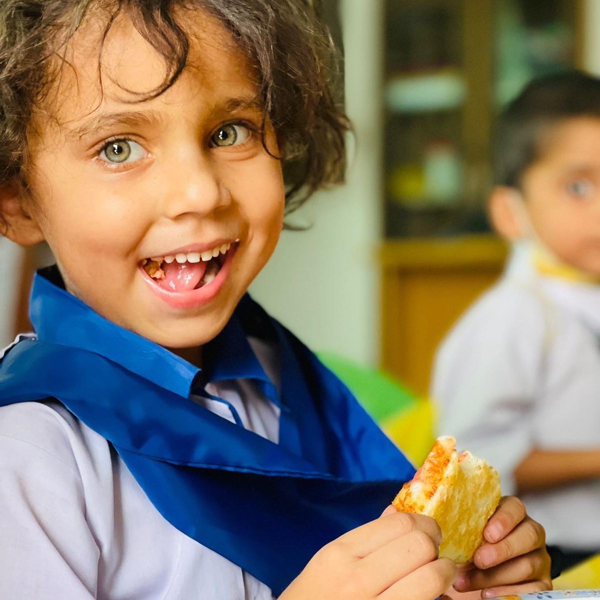 AmnahBatool7's tweet photo. The sponsorship is open for the year 2023-2024 ✨ 

Sponsor a child’s education today to make their tomorrow bright, your sponsorship can bring a child to school away from the nuisance of their sufferings on the streets! https://t.co/7uvfaf1KZn