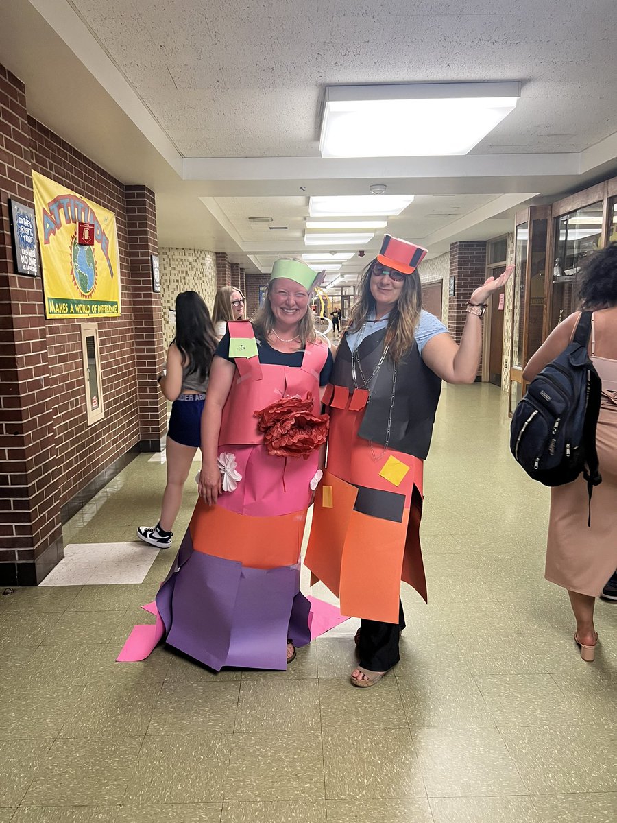 Oxford Middle School tweet media