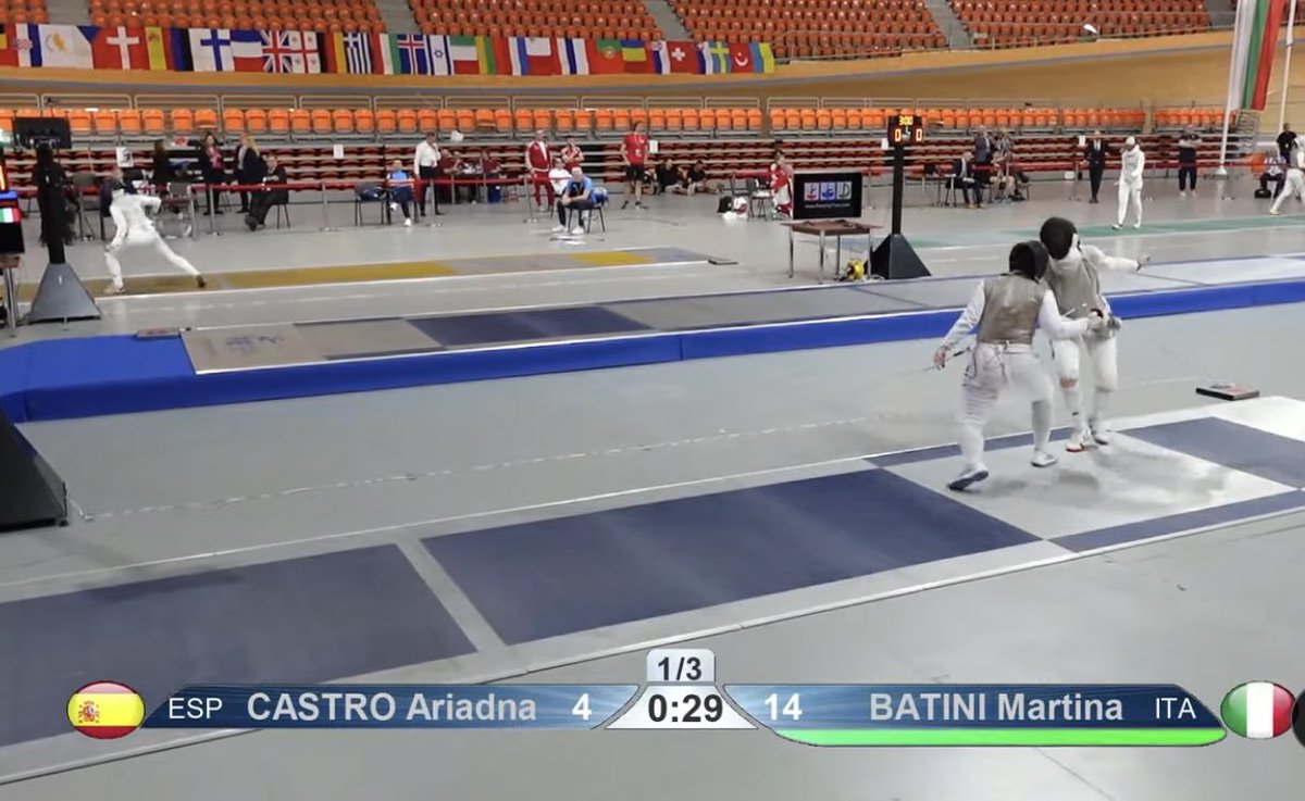 AmorosLive's tweet photo. 👏🏽 ¡GRAN TOP8 EUROPEO!

🇪🇸 Ariadna Castro cae ante 🇮🇹 Batini en los cuartos de final del Europeo femenino de florete y se queda a un paso de la medalla

✅ Consigue el mejor puesto de una floretista española en una gran competición internacional (vía @Jvg_12) https://t.co/ZGLvfZwYH0