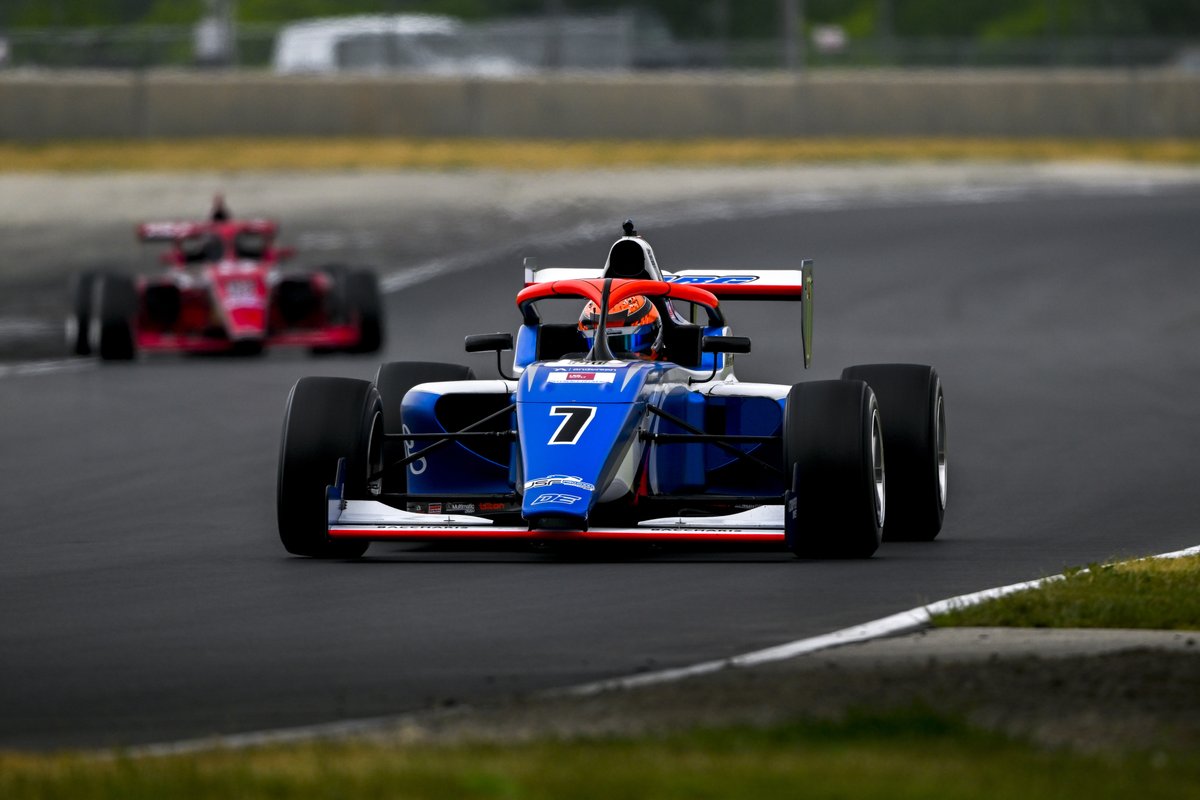 DEForceRacing's tweet photo. 🏁 #USFPro2000 Qualifying 1 Results:  

6️⃣ @bijoygarg
7️⃣ @kikoporto12 

#BringDEForce 👊🏻 | #USFPro  #PPP 🐥  #RoadAmericaGP https://t.co/ugImtmGv2U