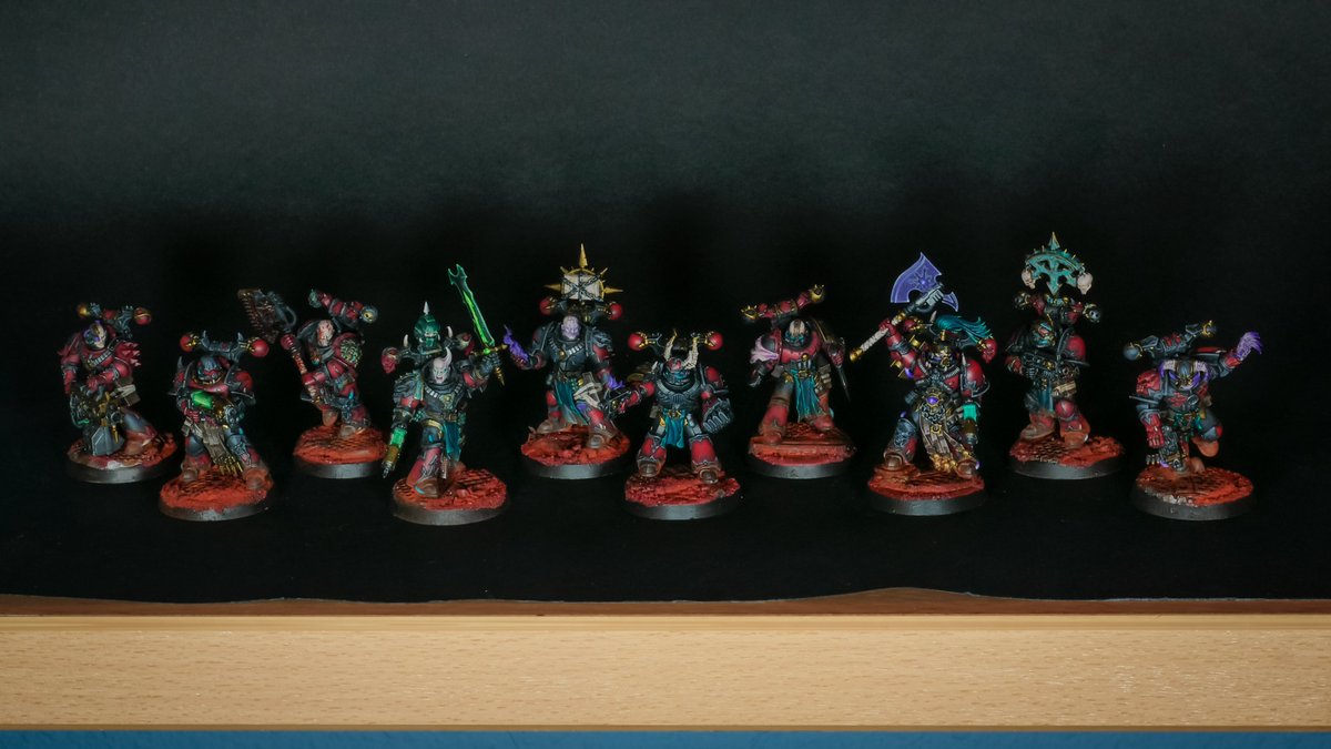 jajjajxdno's tweet photo. Pues terminado mi Kill Team de Legionarios. #WarhammerCommunity #warhammer40k #KillTeam https://t.co/Ab3x3j5QOl