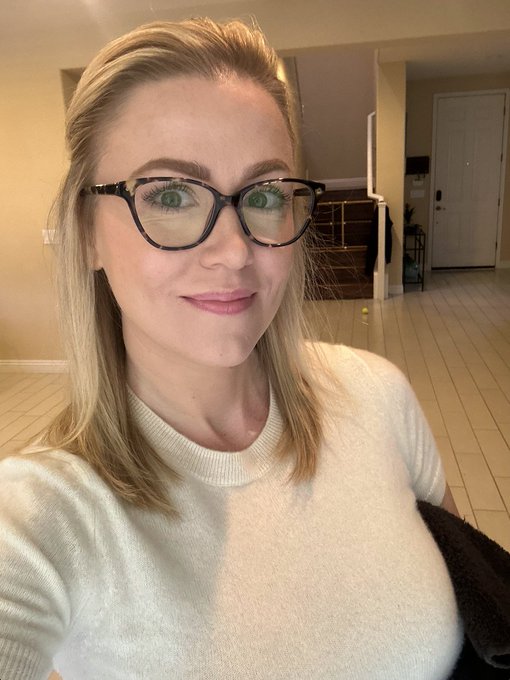 TW Pornstars - Kate Shelor. The most liked pictures and videos from