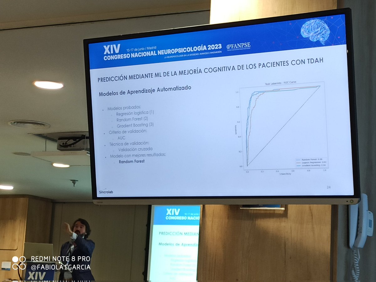 fabiola1garcia's tweet image. @nachoderamon1 explica la validación de los tratamientos de @Sincrolab_es
a través de ensayos clínicos con valoración neuro psicológica y #MEG pre y post tratamiento con niños con #TDAH. Siguiente paso: predicción de la evolución usando marching learning @MaestuFernando @FANPSE