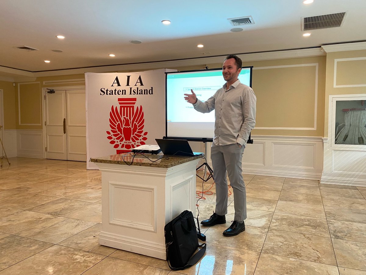 We were delighted to join AIA Staten Island last night to discuss South Richmond Zoning Relief, which will cut through red tape while protecting natural sites. Thank you for hosting us – please join us at the City Planning Commission's public hearing on this project on June 28th!