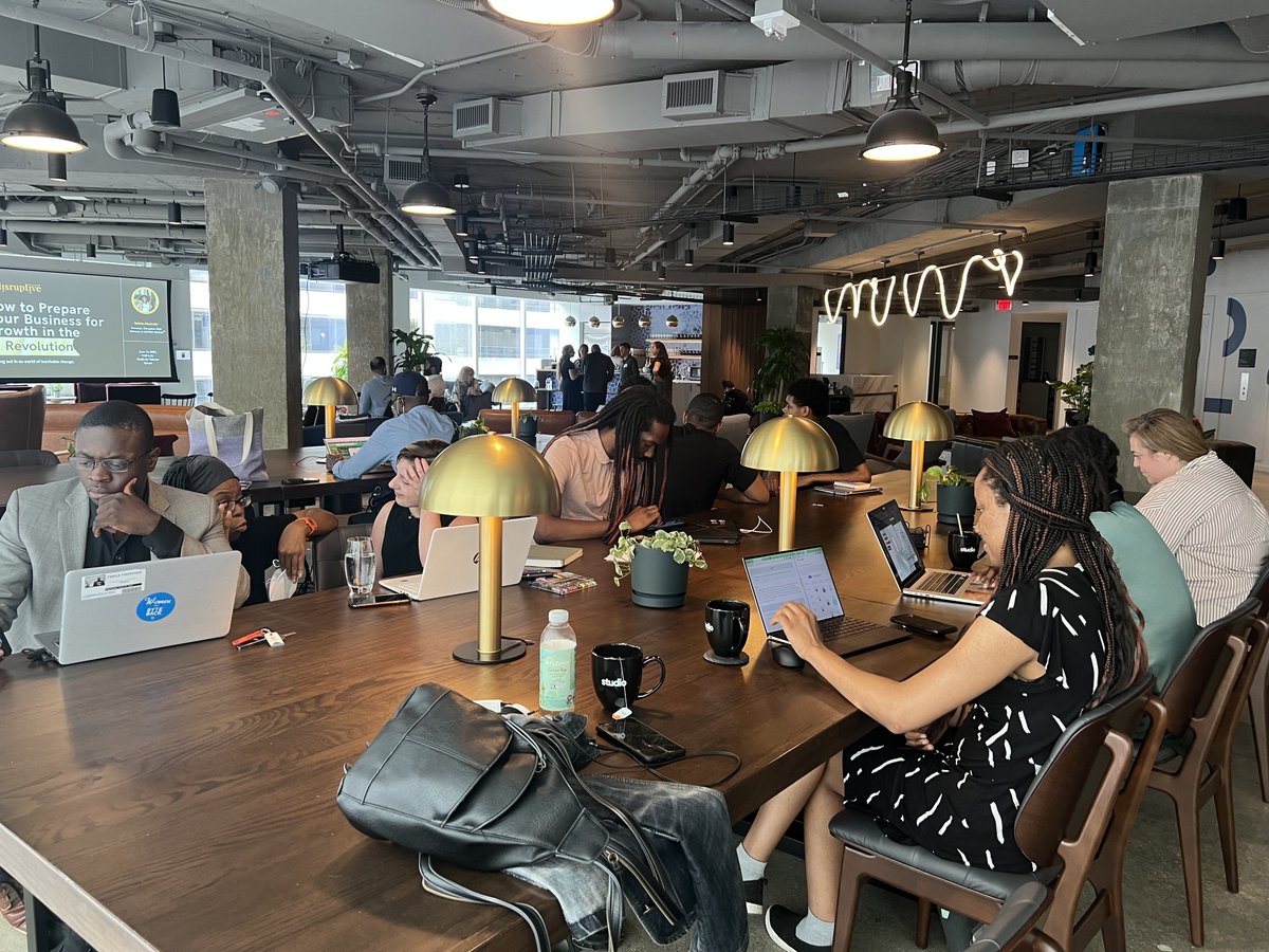 ApprenticesTech's tweet image. 👏Excited to have our Tech Accelerator participants attend today's "Prepare Your Business for Growth in the AI Revolution" workshop led by @seemaalexander, founder of Disruptive CEO Advisory and creator of the UNIQUE method.
#TechAccelerator #AIGrowth #UNIQUEMethod #BuildWithin