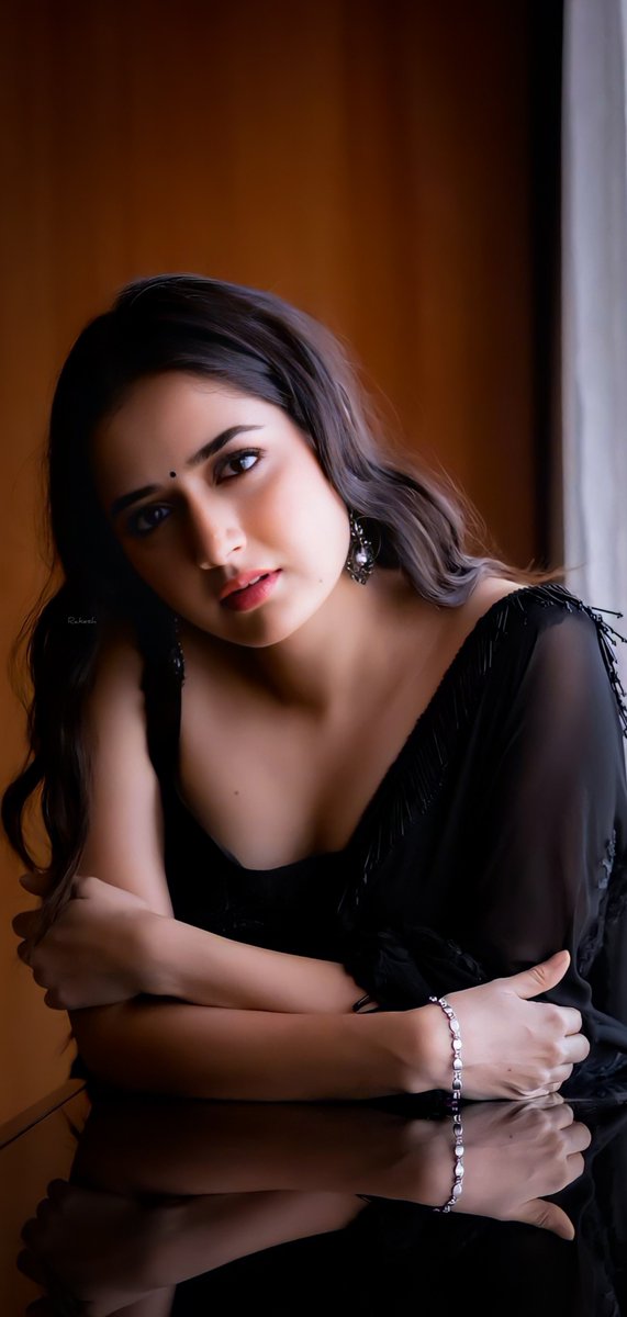 Fywq6mgXsBQR1YN?format=jpg&name=medium