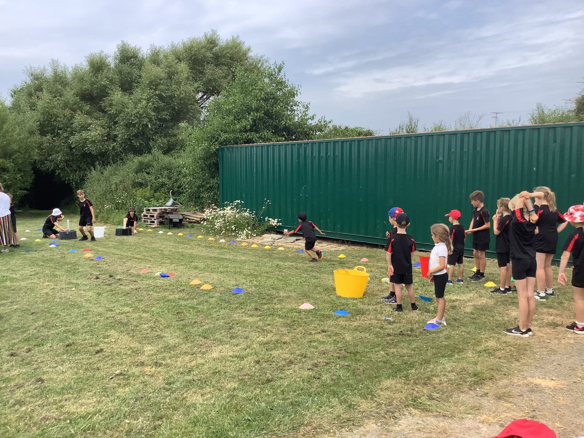 We ended today with a range of sporting activities set up by Barn Owls children. It was such a fun afternoon getting the whole school involved, mixing up the year groups and earning points for their house team. Well done Year 6, you organised everything so well! <a href="/Kernow_Learning/">Kernow Learning Multi Academy Trust</a>