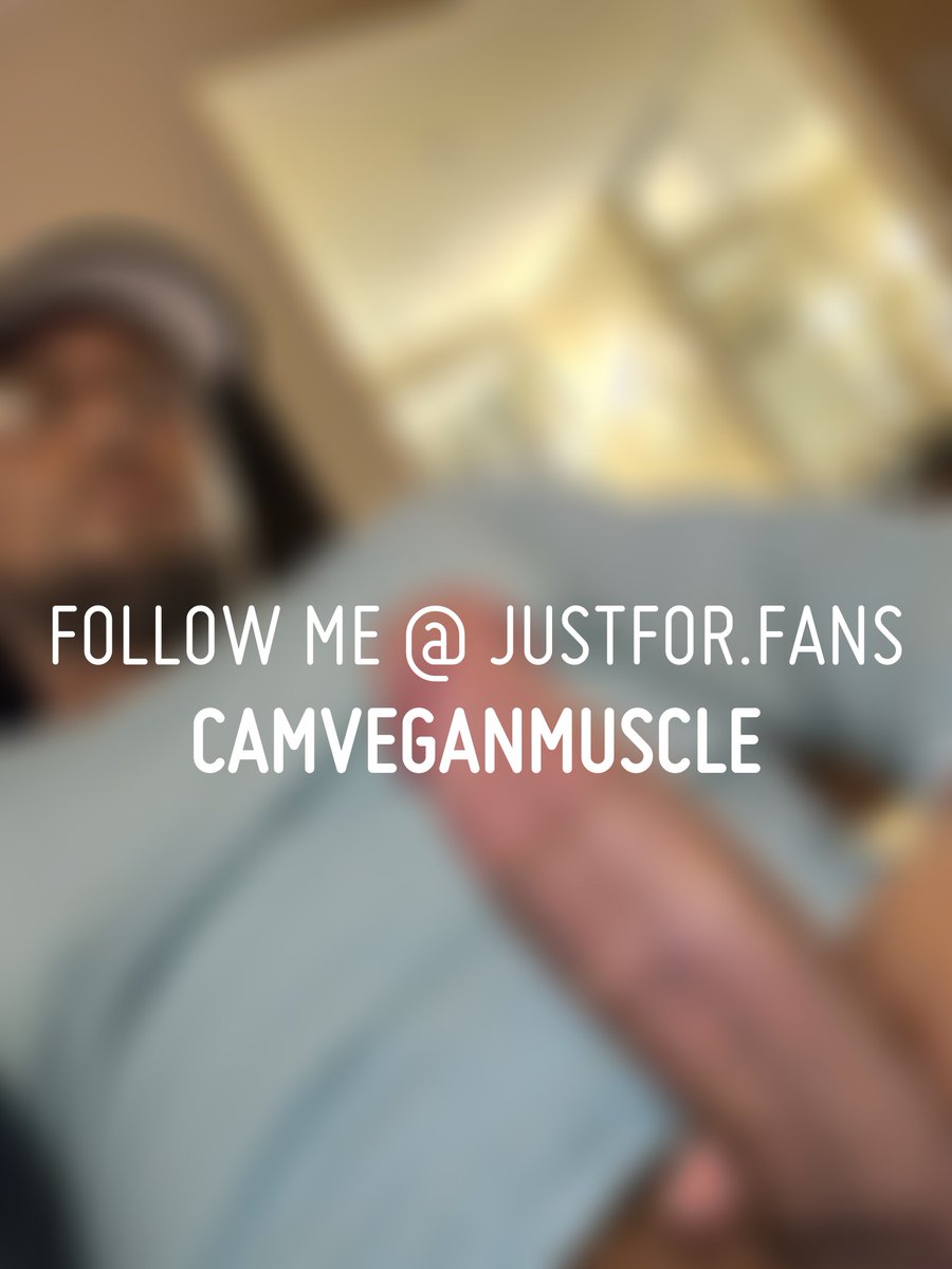 CamEdmonds83's tweet photo. Dick and face :)...

See this and more at:
https://t.co/DWnKVeyCo5 https://t.co/IatNFMlyWl