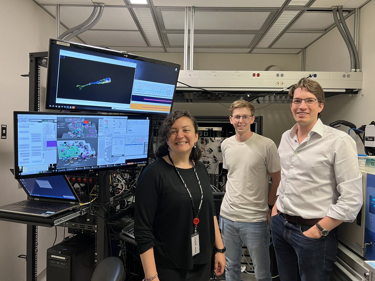C_M_Hobson's tweet photo. It has been a wonderful 2 weeks with @NalanLiv and @JA_Beek visiting us at the @AICjanelia! Tons of fun imaging cells in 3D culture on the MOSAIC. https://t.co/JUZM4AwFcU