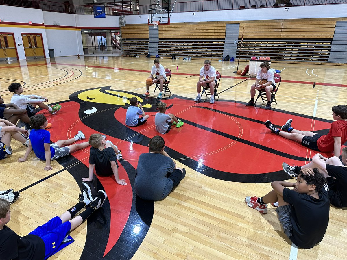 Fun week in the gym! Thanks to all the campers and parents who made it possible. It was great to get our youth camp up and going again for the first time in more than 5 years. We will continue to grow it every summer. Go Cards! 

#TheWheelingWay