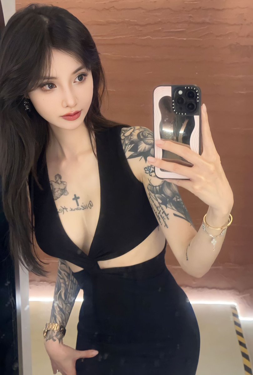 姐妹会
同样身为互联网工作者对于各种奇葩感到好笑 https://t.co/iTMfn1YUw2