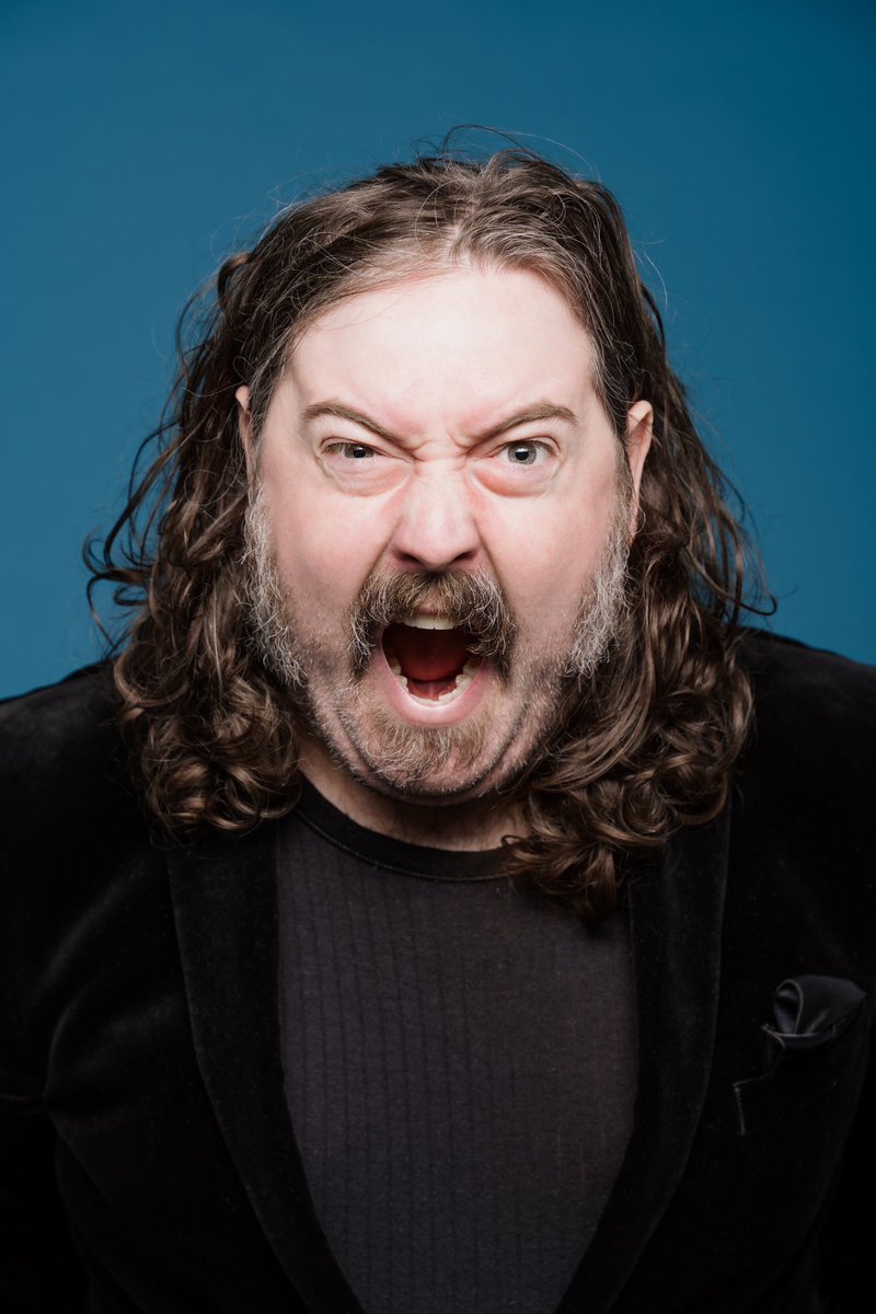 Gits and Shiggles tweet media