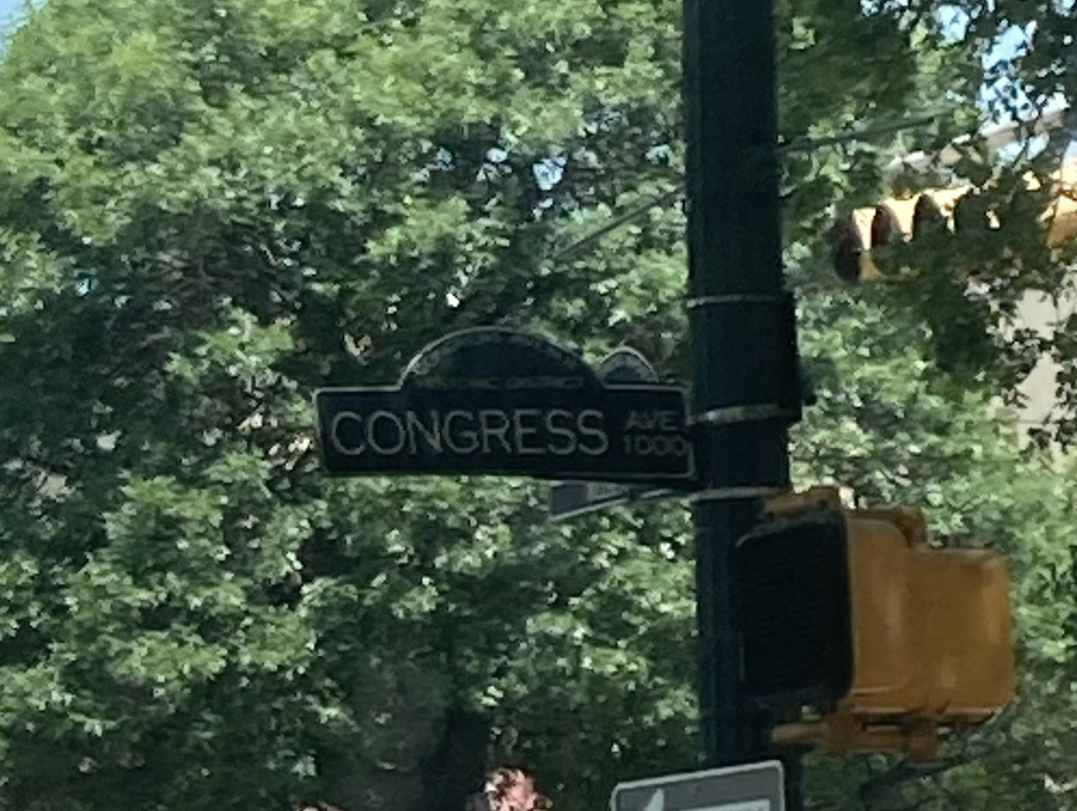 RYHT_AdvocacyEd's tweet photo. Been a productive week. See you in 10 days my friend #CongressAve https://t.co/wnxpH4g7KJ