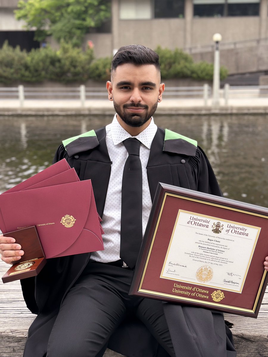 ragavchona's tweet photo. I’m thrilled to share that I’ve graduated from the TMM program as a gold medalist! A HUGE thanks to @uOttawaTMM and my amazing peers, @uOttawaMed professors, and mentors for all their support in helping me achieve so much at uOttawa. Next stop, medical school @uoftmedicine!! 🩺 https://t.co/bVcFmHSlOp