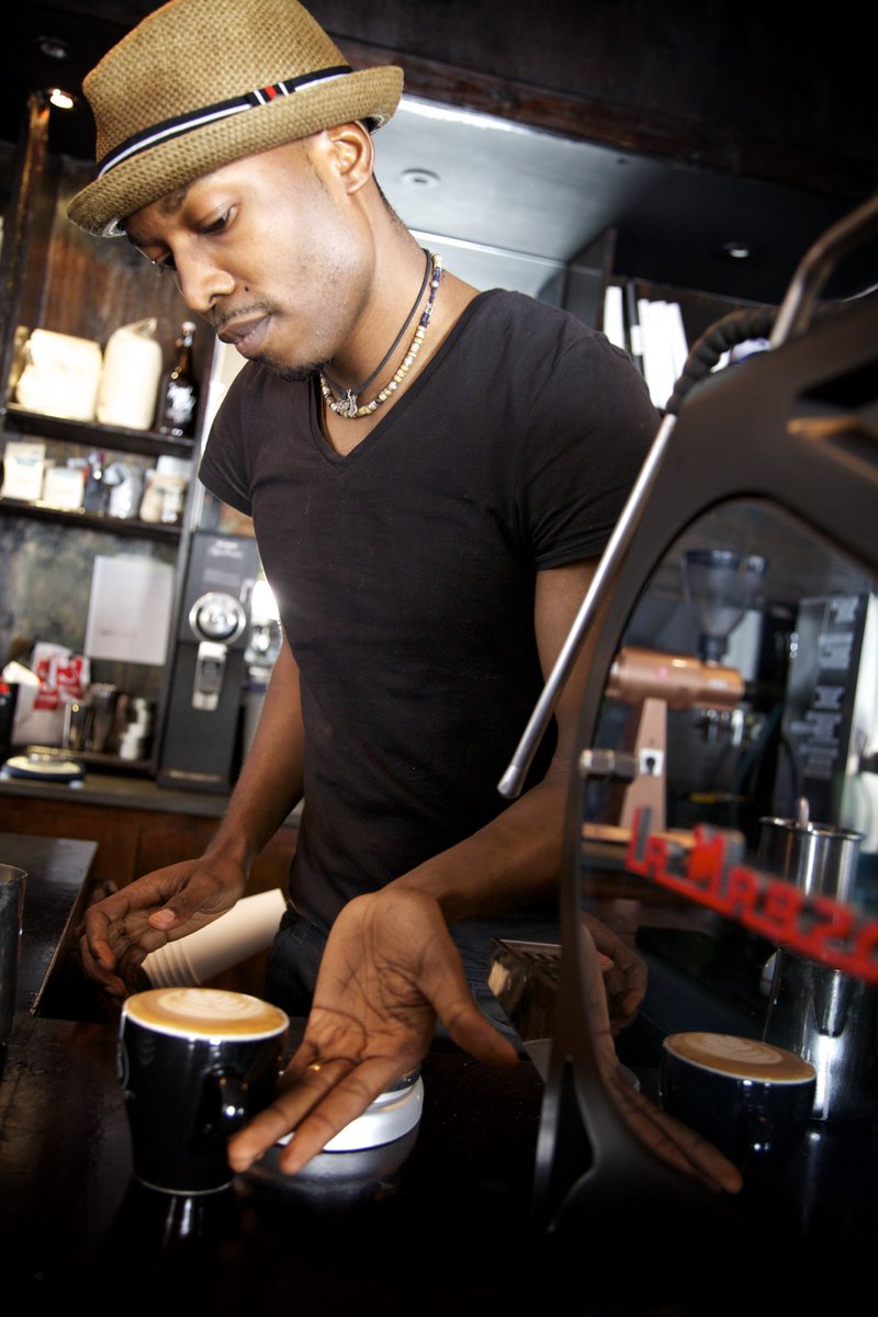 Ambria_Michelle's tweet photo. Nothing like a delicious cappuccino on a Friday afternoon.

#coffeelovers #coffee #PhotoFriday https://t.co/lX2JlPeuz7