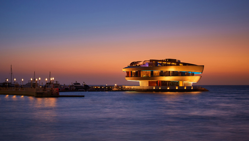 Pursuitist's tweet photo. The Worldβs Largest Nobu Is Inβ¦ https://t.co/RmGOEJhwyi
@FSDoha #NobuDoha @NobuRestaurants #qatar #nobu #travel #luxury #sushi https://t.co/1uEliX2AX8