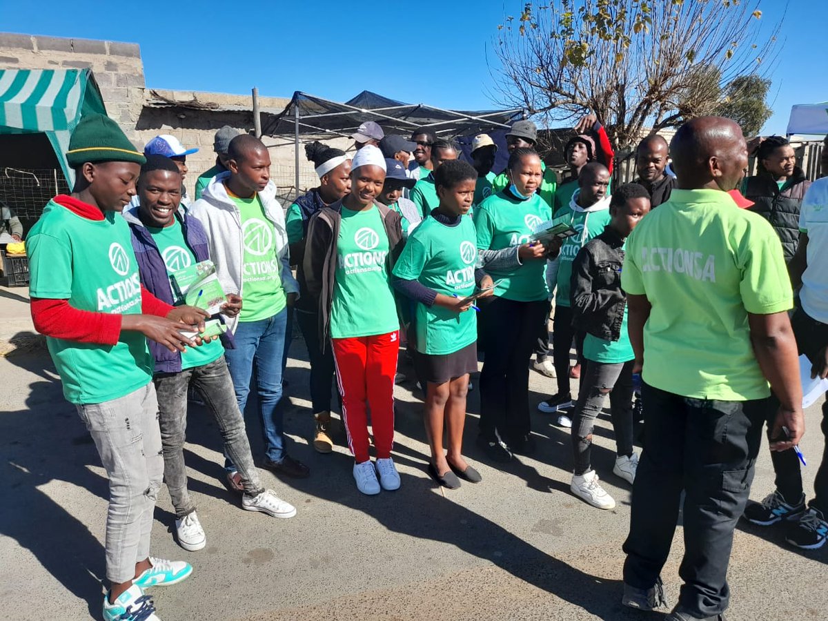 We believe that 2024 is an opportunity for the youth to raise their voice the same way the 76' generation did. We have to be just as courageous in our effort to remove the uncaring government of the day #YouthVoteMatters #YouthDay #LetsFixSouthAfrica
@ActionSA_Youth @HluphiGafane