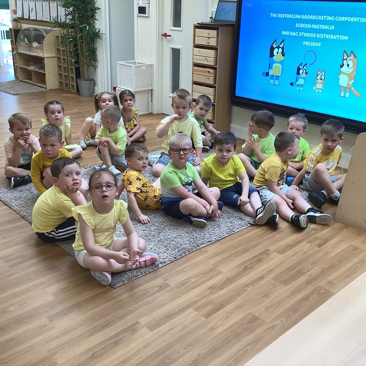 MrsBThomas77's tweet photo. Nursery have been wearing yellow for ⁦@cftrust⁩ https://t.co/ZiM1iUDO4j