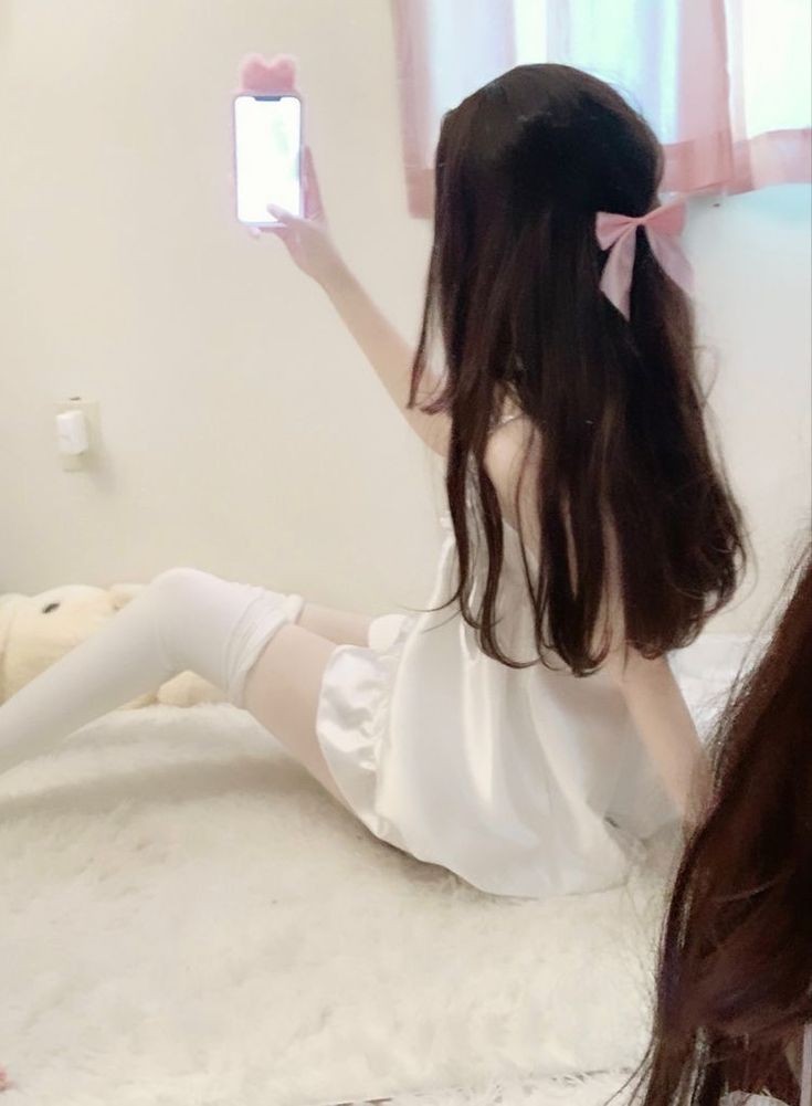 d0IIiy's tweet photo. so  tiny !   💗  such  a  shame  you  arent .. https://t.co/lSfyJKH2yC