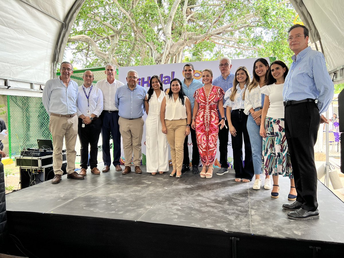 CEOdelAtlantico's tweet photo. Hoy inauguramos el primer Contact Center social de clase mundial en Malambo! Son 270 empleos q se generan para la población del municipio y el 68% son mujeres cabeza de familia. Gracias a Fundación Acesco, @emergiacorp, y @Davivienda por este proyecto transformador para Malambo! https://t.co/QHCp9oHamX