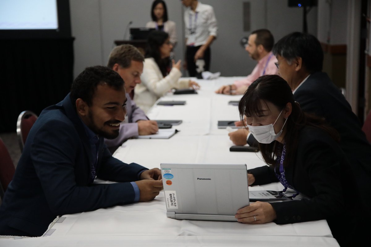 The Applied Spectroscopy Technical Group invites you to a Speed Networking event on 19 June at 12:15 MDT at the @OpticaWorldwide Quantum 2.0 Conference and Exhibition. To register for this event, please visit bit.ly/42Mgpvs #SpectroscopyTG #OpticaQuantum23