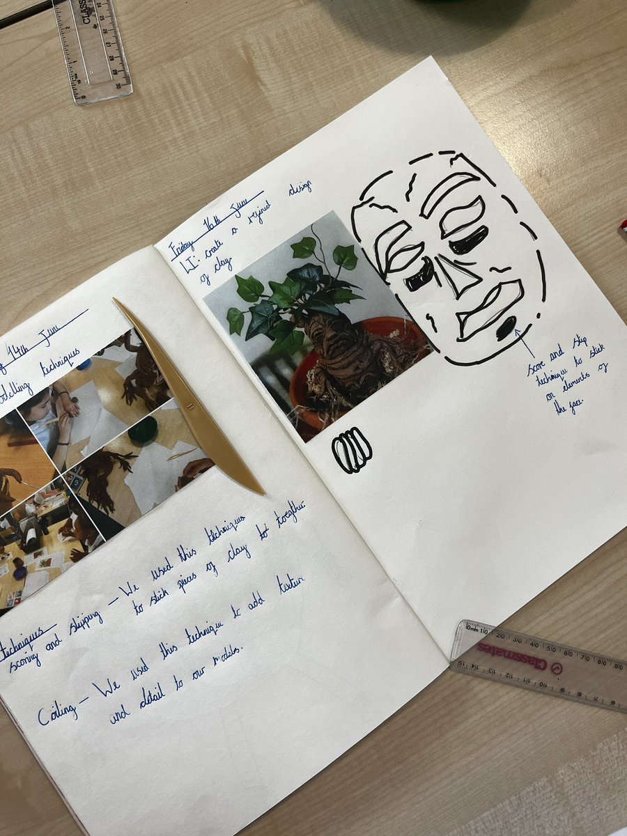 FoxfldPalm1's tweet photo. Loving every minute of this Art journey! Learning new skills, celebrating a love of Harry Potter, and having loads of messy fun! 🪴💚🪴💚 @foxfield @IPAT_Edu https://t.co/Tq7jk3Y85k