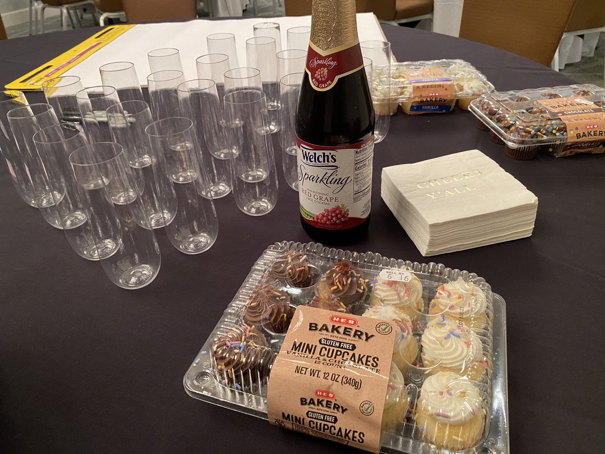 Dr. Allison Master, @allisonmaster.bsky.social (@allisonmaster) on Twitter photo Setting up for our 🎉data party 🎉 at <a href="/weteachcs/">WeTeach_CS, weteachcs.bsky.social</a>! Time to eat cupcakes, dig into some data, and think deeply about ways to promote students’ sense of belonging in computer science. #cs4yall Setting up for our 🎉data party 🎉 at <a href="/weteachcs/">WeTeach_CS, weteachcs.bsky.social</a>! Time to eat cupcakes, dig into some data, and think deeply about ways to promote students’ sense of belonging in computer science. #cs4yall