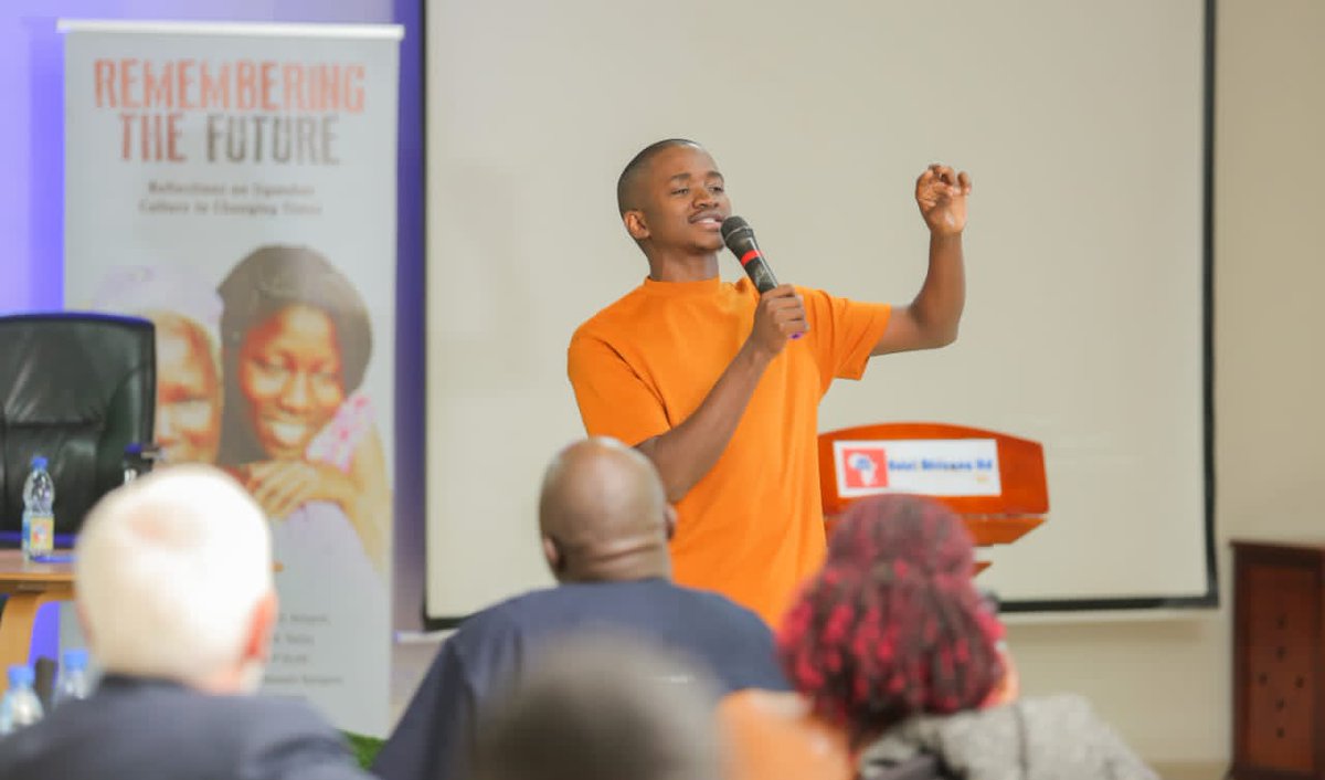 IbuaPublishing's tweet photo. Sengenja sengenja sengenja
Ebigambo byo sengaja 

The words of @wake_256

#RTFBookLaunch https://t.co/npBBJcMfnx