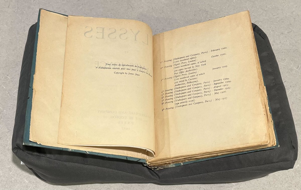 SchafferLibrary's tweet image. Happy Bloomsday! On June 16, lovers of James Joyce everywhere celebrate Joyce and his book Ulysses. Schaffer has two rare 1st editions of Ulysses: the 1st and 9th printing, both in Special Collections.

#Bloomsday2023 #JamesJoyce #SylviaBeach