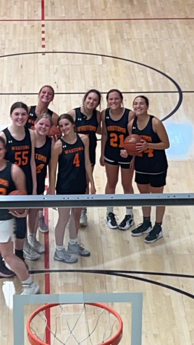 Outstanding effort by our girls at the Summer Slam Event in Appleton yesterday.  Started off the day with a great team win over a solid D-2 Whitnall squad 41-27.  Playing back to back games, gave everything we had but ran out of gas and fell in 2nd game to a tough Edgewood team.