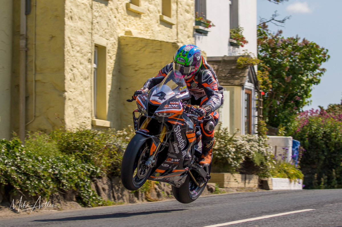 Isle of Man TT 2023 Privateer Trophy winner Jamie Coward  on his Superbike through Rhencullen. Send it!

#roadracingpics #isleofmantt #isleofmanttraces #roadracing #iomtt #iomtt23

m.facebook.com/story.php?stor…