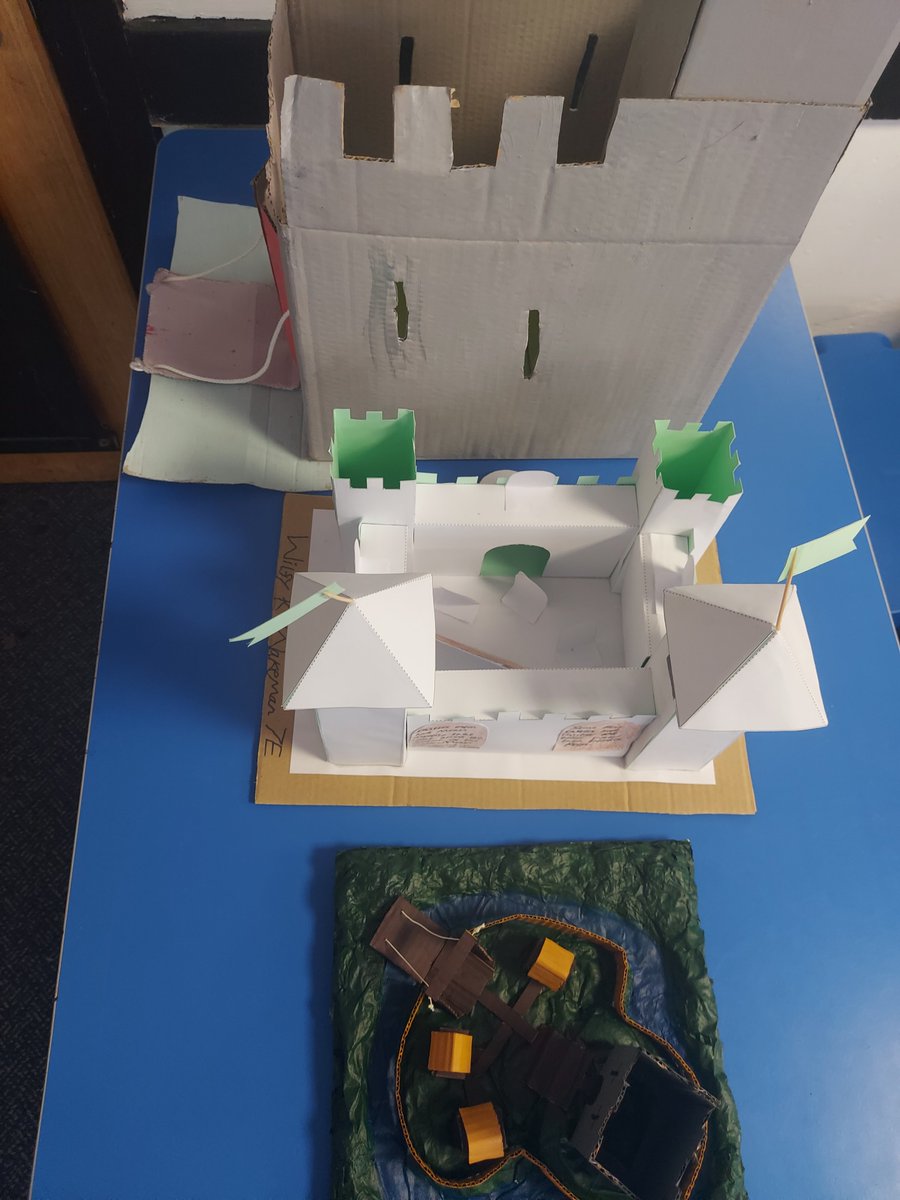 Well done to 7E for creating some impressive castles for our competition @wydeanschool #castles #history #historyteacher #medieval #pedagoofriday #creative #art