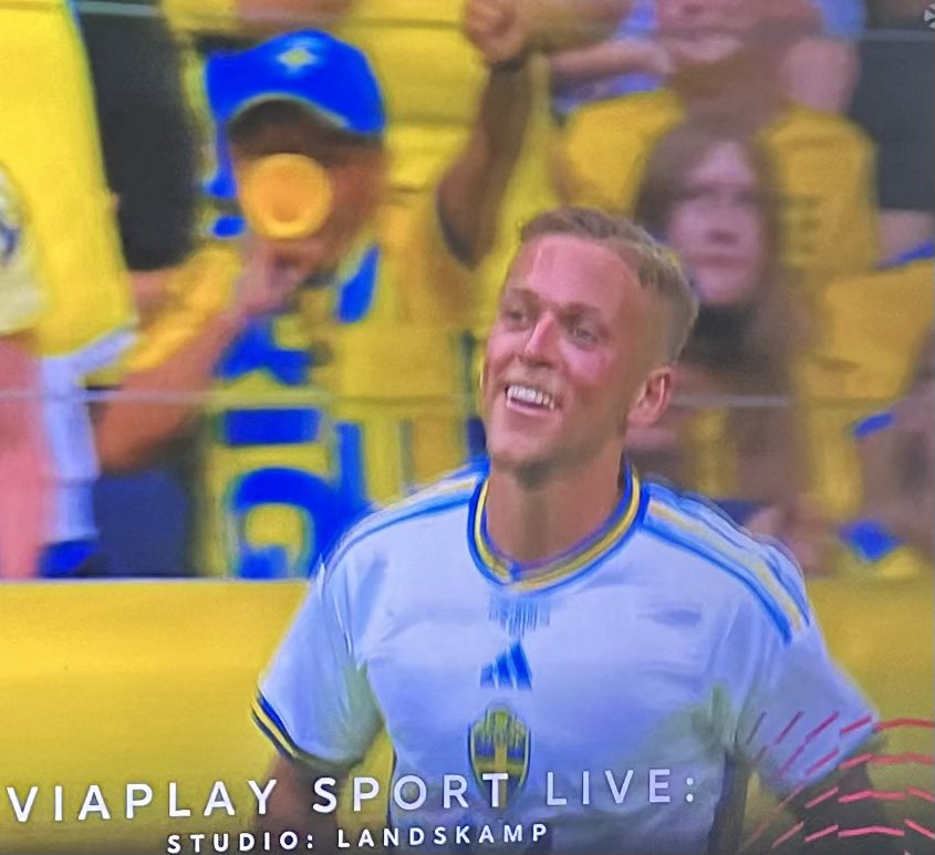 ErikGranqvist's tweet photo. đžđȘJ.Karlsson đšđšâš
Vila nu och ladda för Ăsterrike pĂ„ tisdag.
#Toppform https://t.co/0n6oB029C0